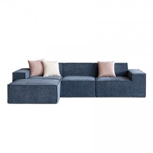 Sofa: B004