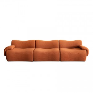 Sofa: B013