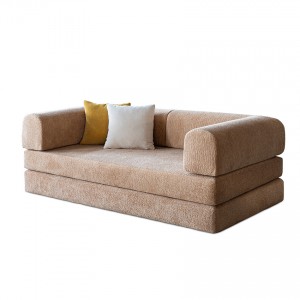 Sofa: B010