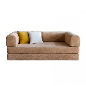 Sofa: B010